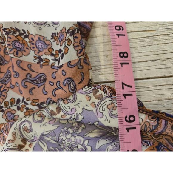 Julia Jordan Paisley Print Dress M Multicolor V-Neck Open Back Short - Picture 7 of 8